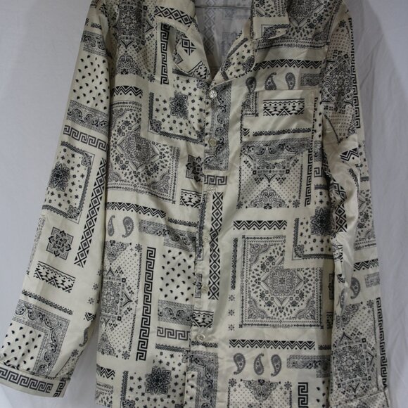 Dogg Supply Men’s White/Black Geometric Long Sleeve Button Up Shirt Size Medium - Picture 2 of 11